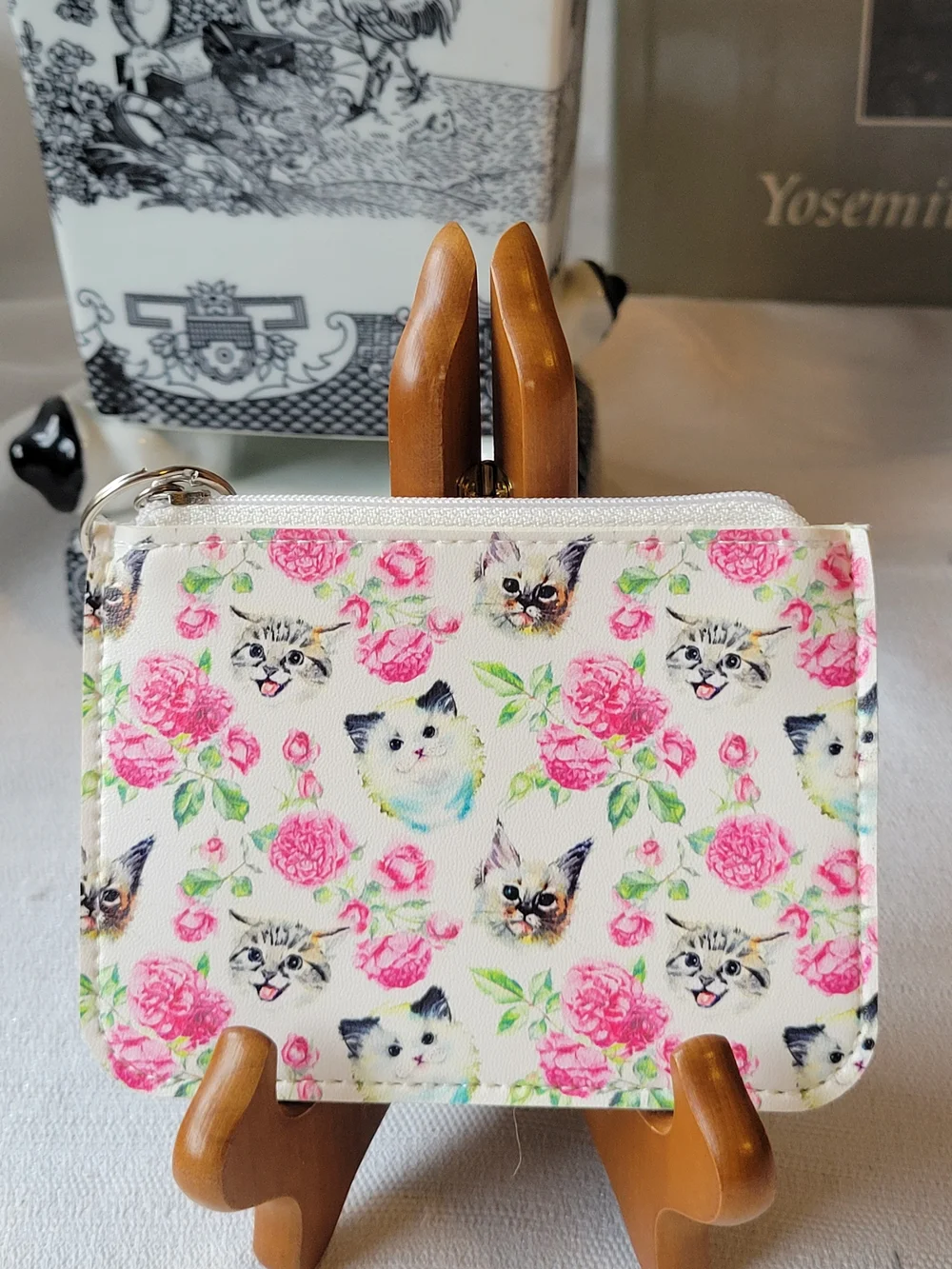 Floral Kitten Zip Coin Purse